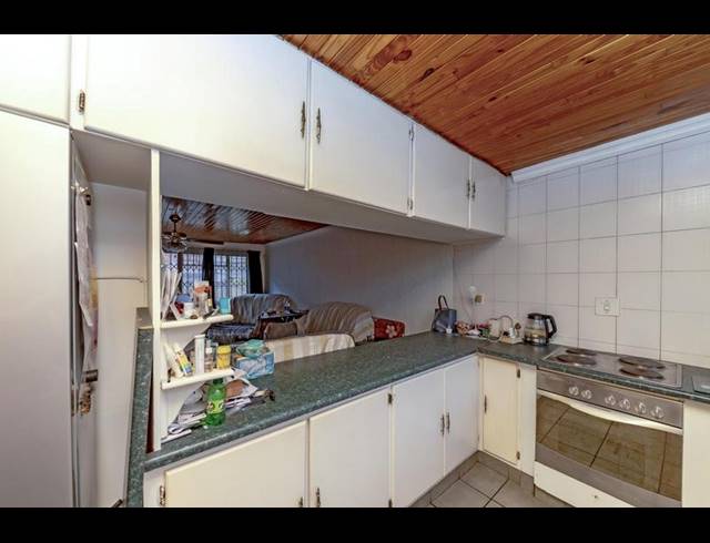 2 BEDROOM SIMPLEX FOR SALE IN EDLEEN